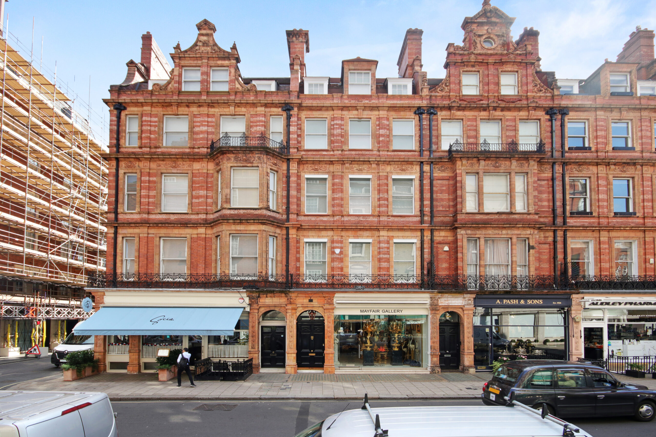 40 South Audley Street, London, W1K 2PR - Lorenz Consultancy