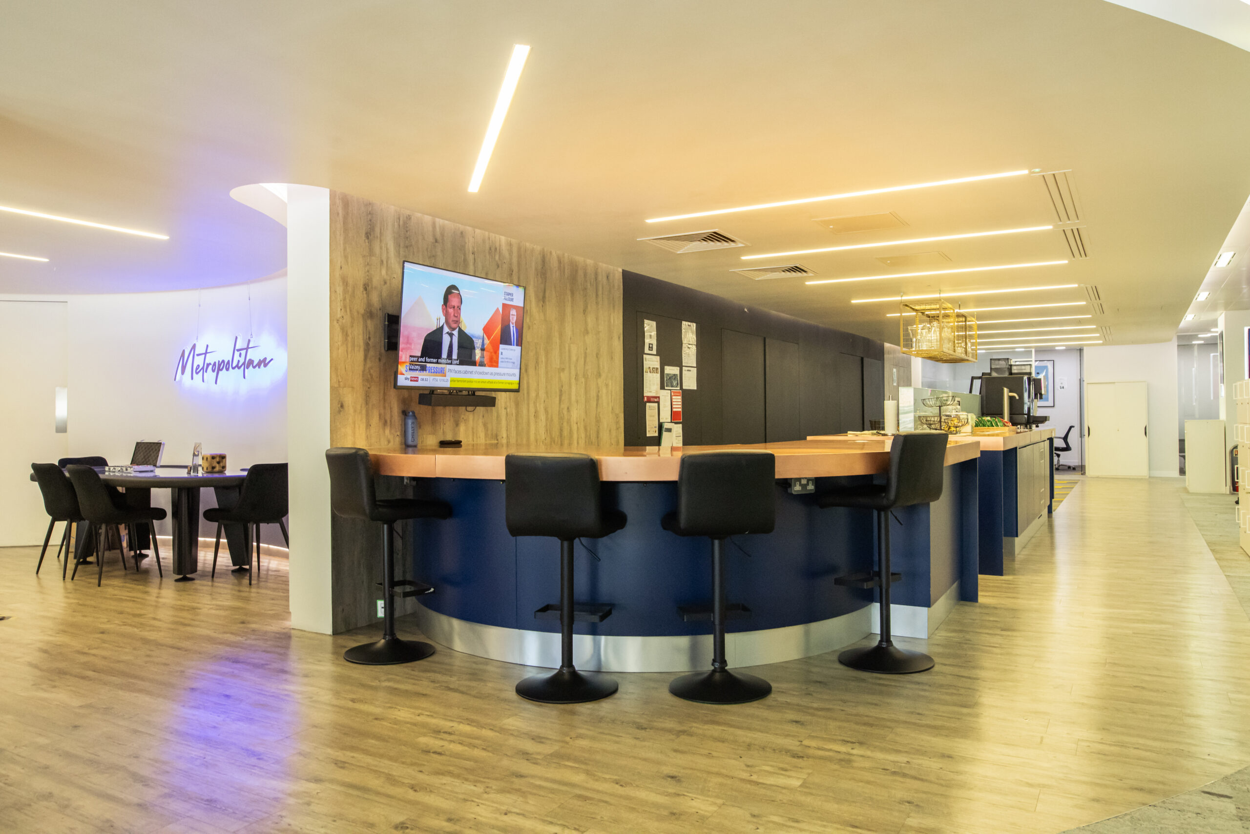TCR Office-42